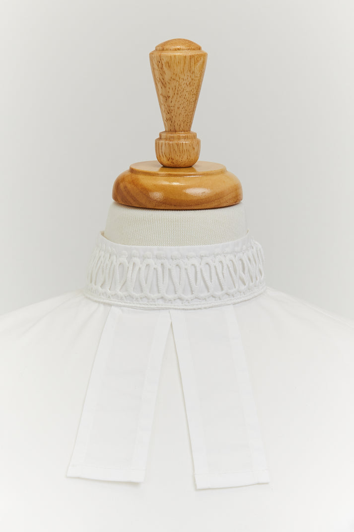 I&N Loop Lace Collarette | Buy Online | Ivy & Normanton